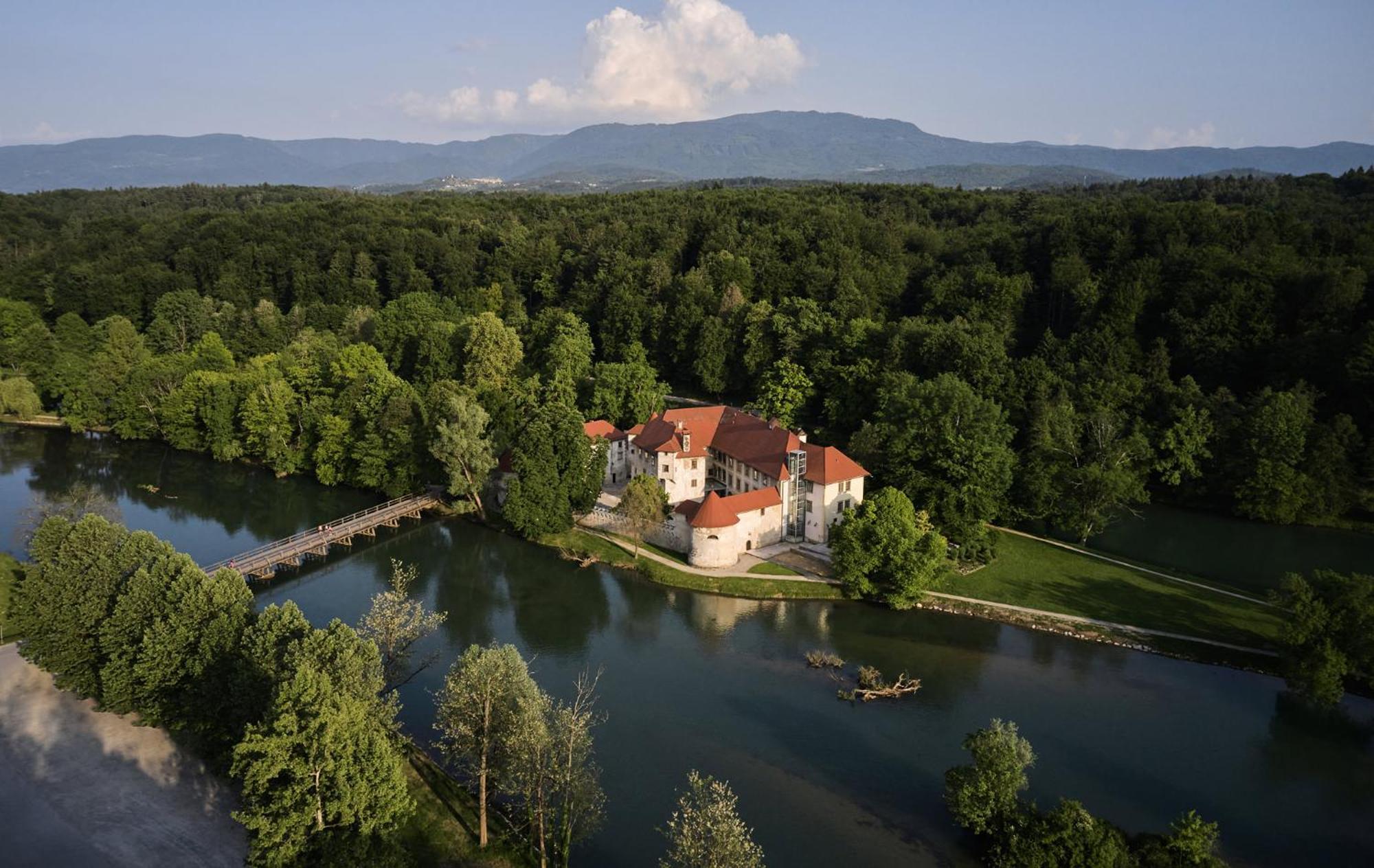 Hotel Grad Otocec - Relais Chateaux Zewnętrze zdjęcie